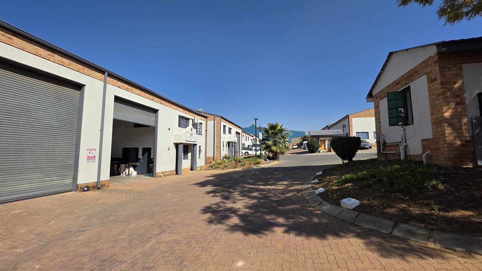 Engineering Close Industrial Park - image 1